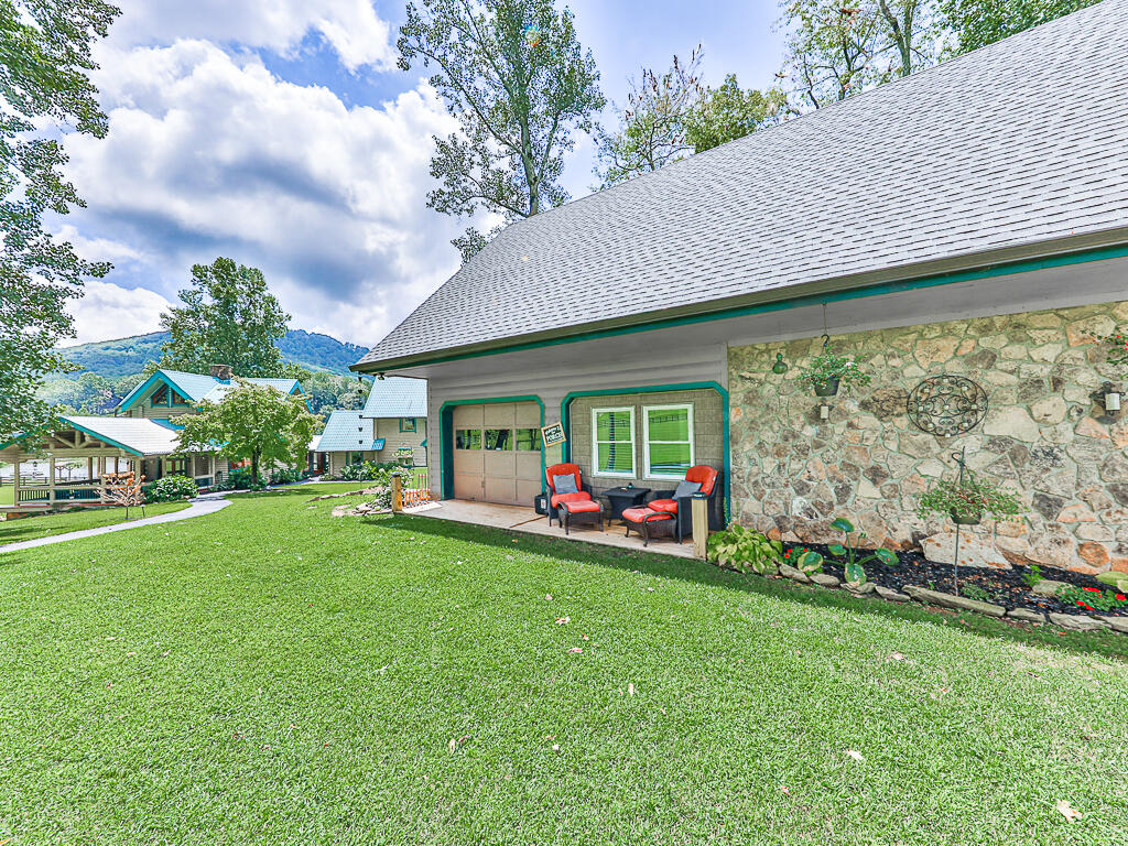 201 Mountainside Parkway Property Photo 98