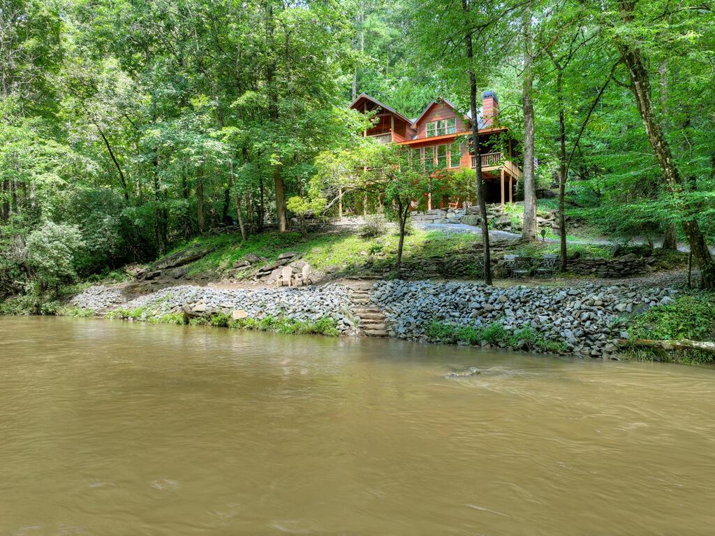 46 Private Drive Property Photo 2