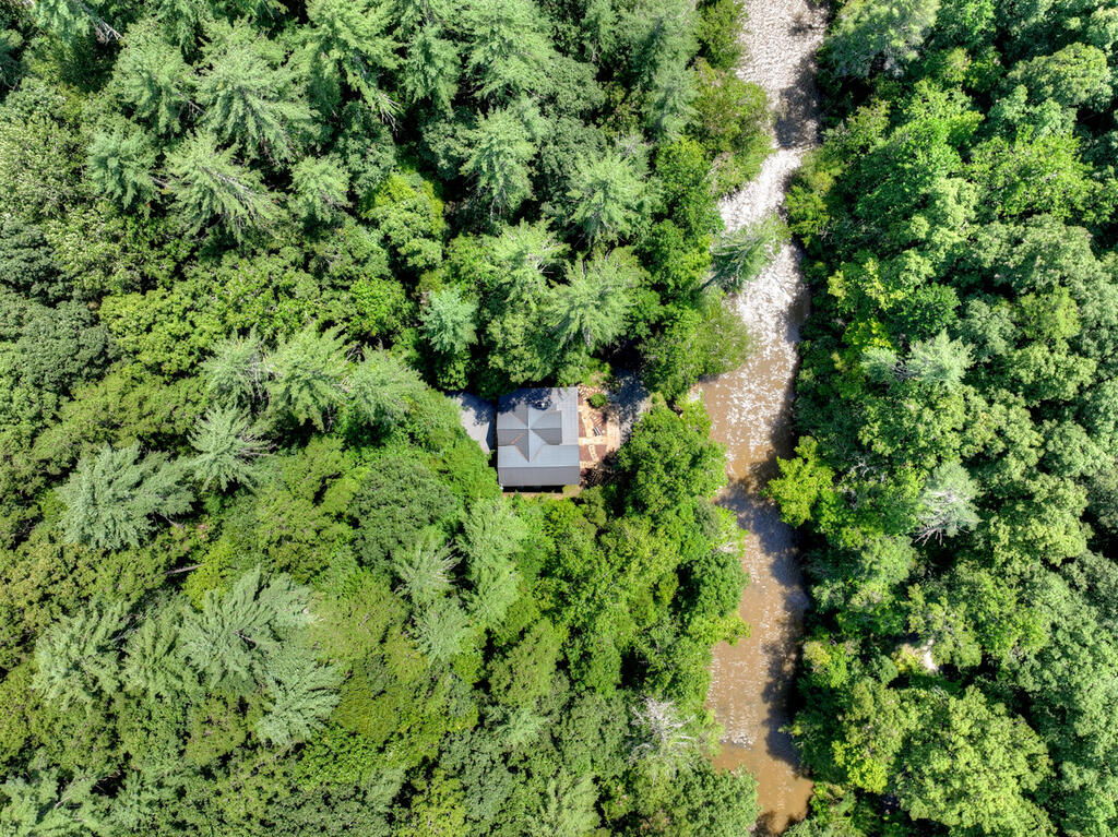 46 Private Drive Property Photo 14