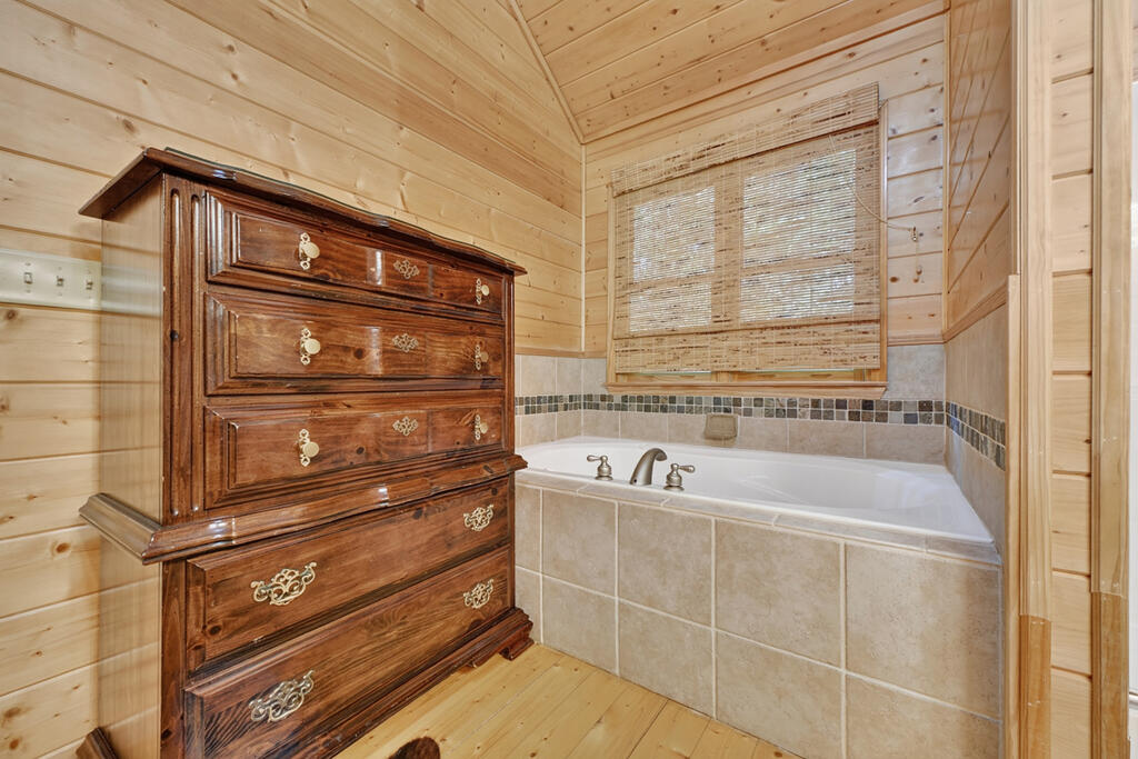 46 Private Drive Property Photo 48