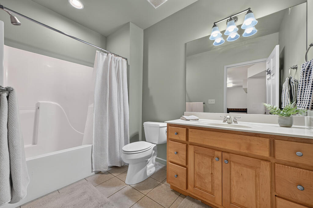 46 Private Drive Property Photo 52