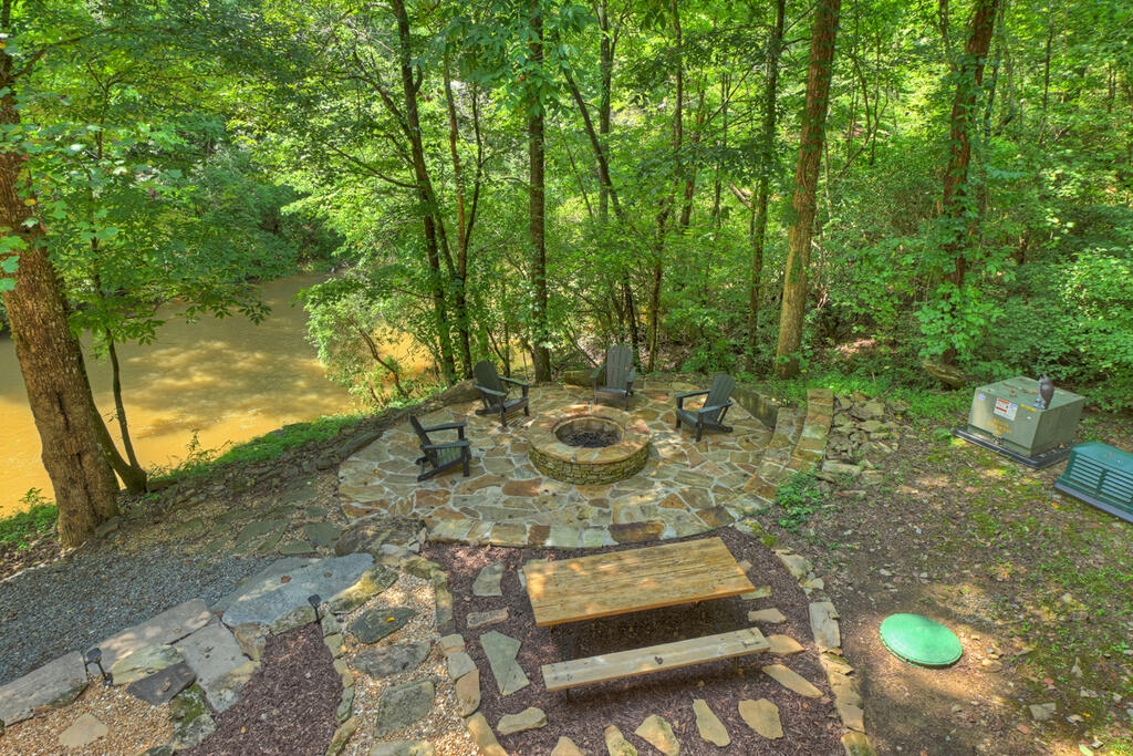 46 Private Drive Property Photo 60