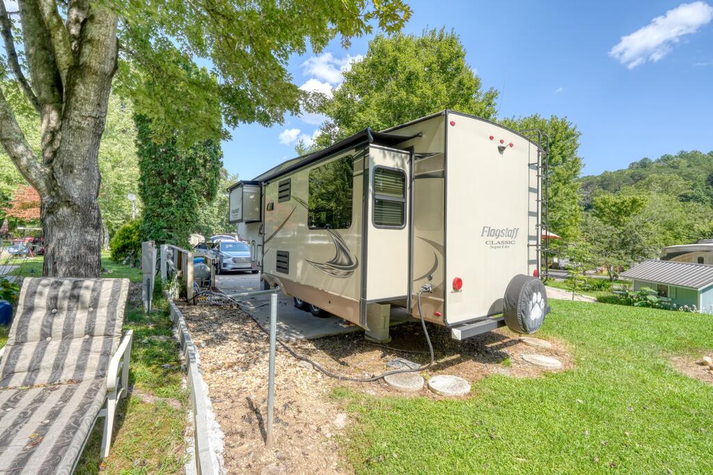 132 Moccasin Lane Property Photo 4