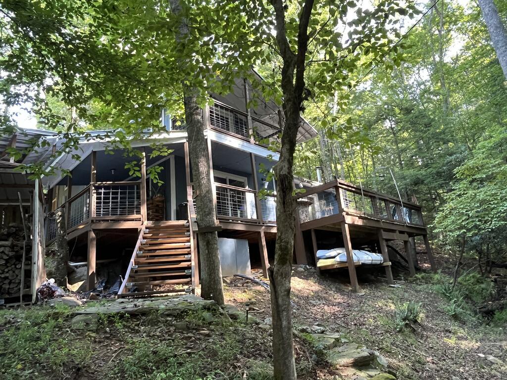 1543 Tipton Springs Road Property Photo 4