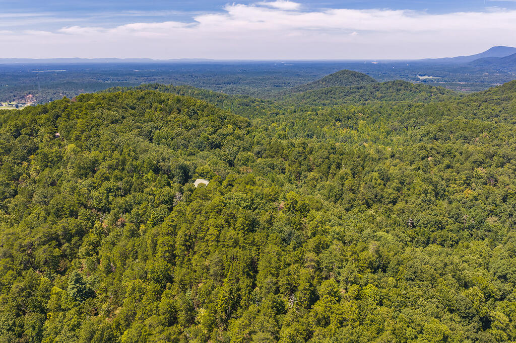 694-695 Railey Ridge Property Photo 2