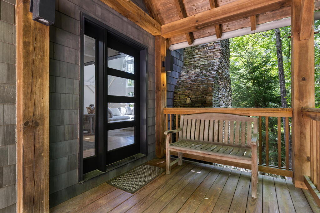 281 Pine Cone Road Property Photo 5