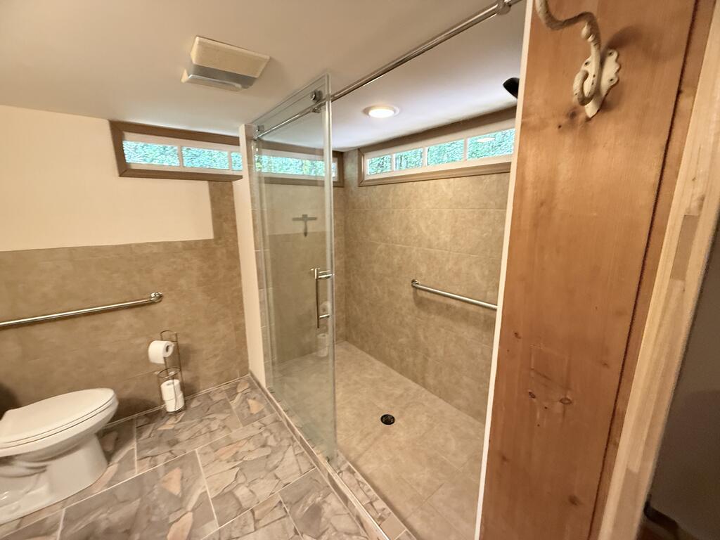 91 Hawks Nest Property Photo 11
