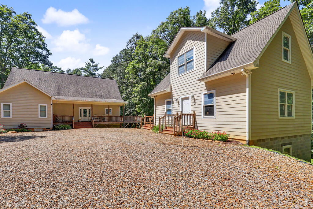 526 Mcdonald Road Property Photo 1