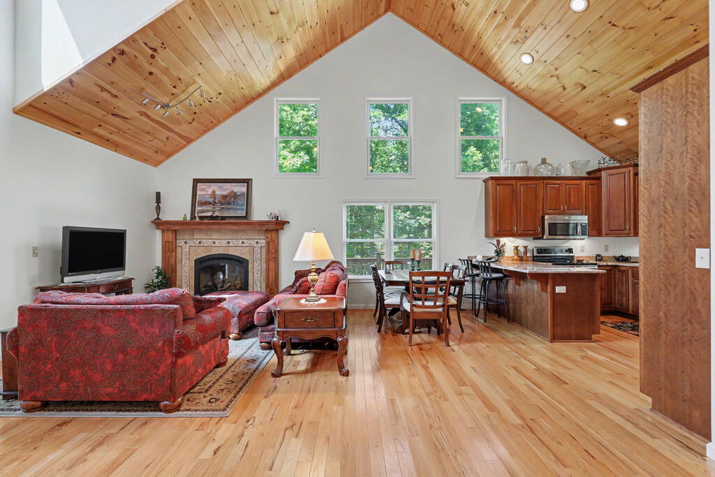 526 Mcdonald Road Property Photo 4