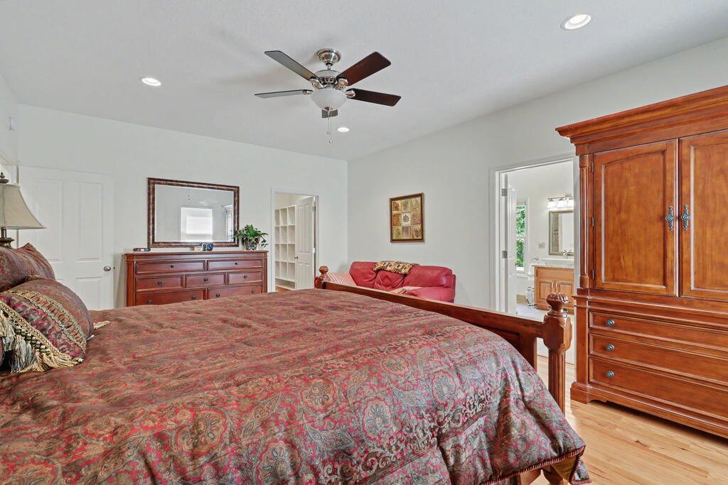 526 Mcdonald Road Property Photo 34