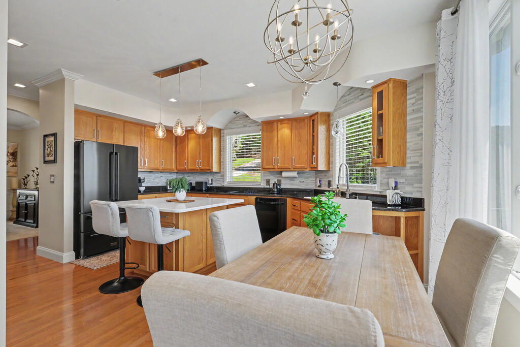 248 Sunset View Property Photo 23