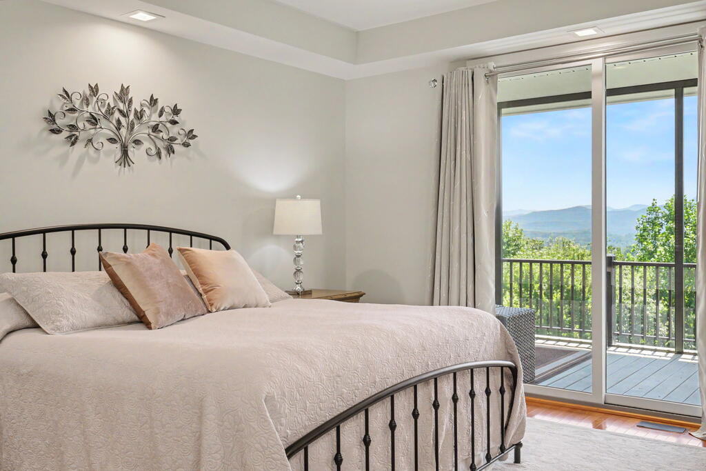 248 Sunset View Property Photo 27