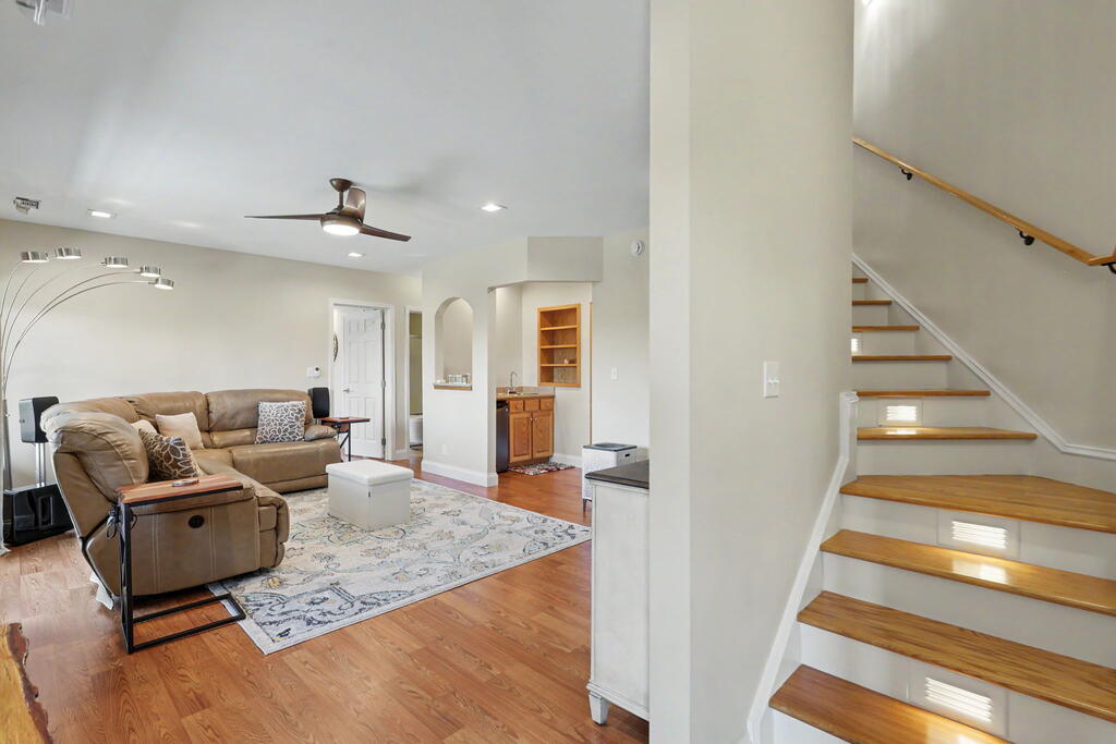 248 Sunset View Property Photo 34