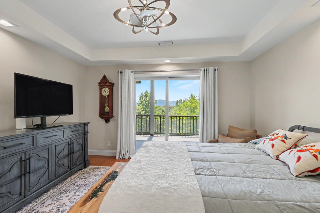 248 Sunset View Property Photo 37