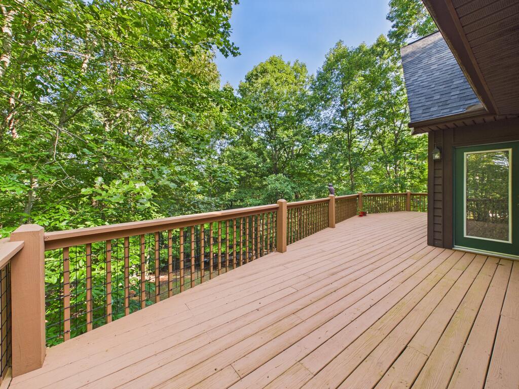 121 High Ridge Road Property Photo 4