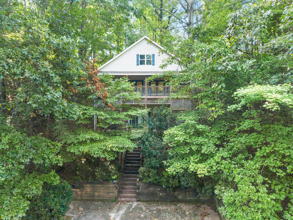 312 Dach Bruecke Gasse Property Photo 1