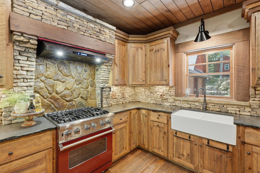 123 Merrimac Pointe Property Photo 24
