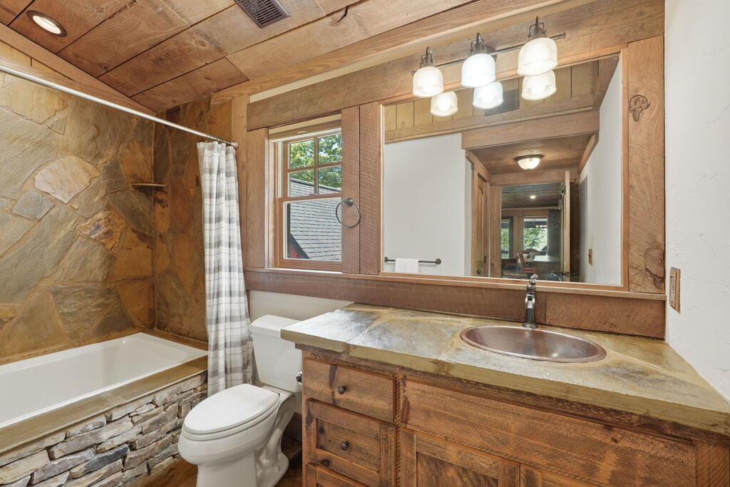 123 Merrimac Pointe Property Photo 33