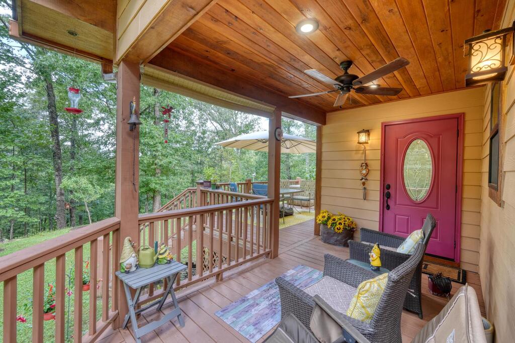 2592 Caney Creek Road Property Photo 12