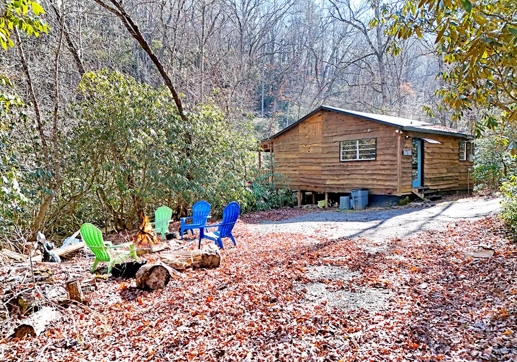 150 Donna Lee Lane Property Photo 17