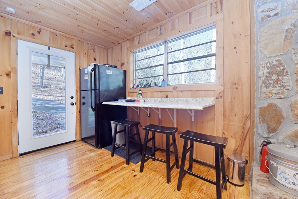 150 Donna Lee Lane Property Photo 23