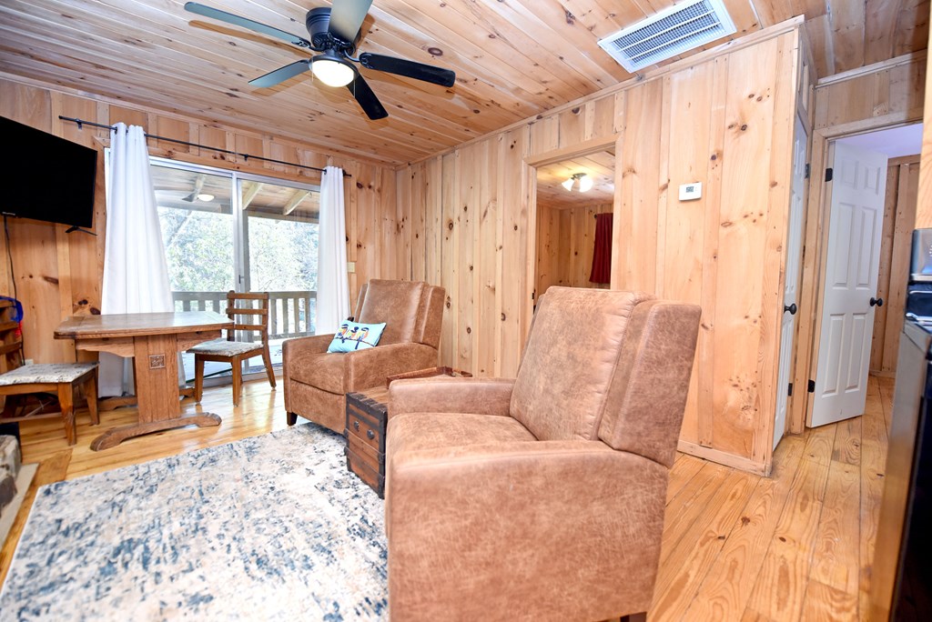 150 Donna Lee Lane Property Photo 25