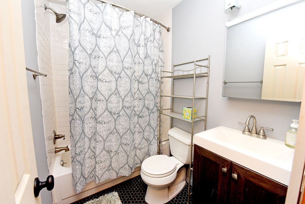 150 Donna Lee Lane Property Photo 31