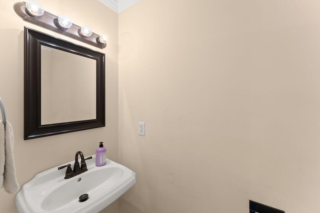 188 Marion Lane Property Photo 24