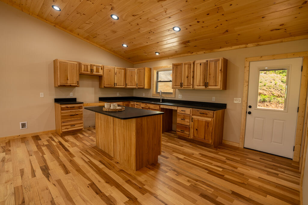 440 Marble Mountain Road Property Photo 9