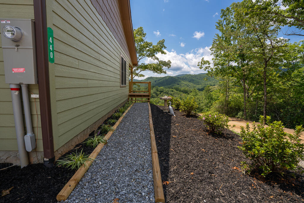 440 Marble Mountain Road Property Photo 21