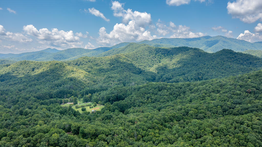 440 Marble Mountain Road Property Photo 23