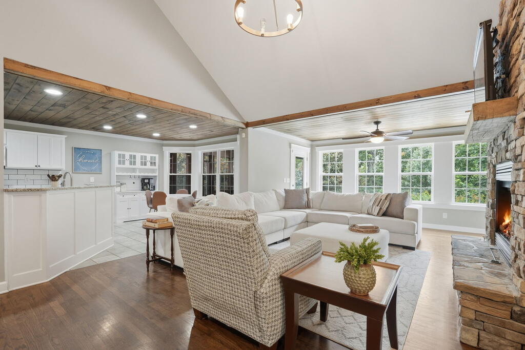363 White Tail Ridge Road Property Photo 15