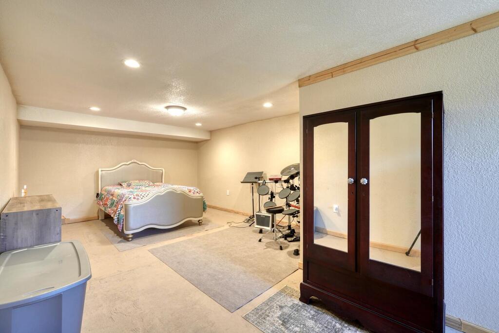 4868 Hwy 325 Property Photo 54