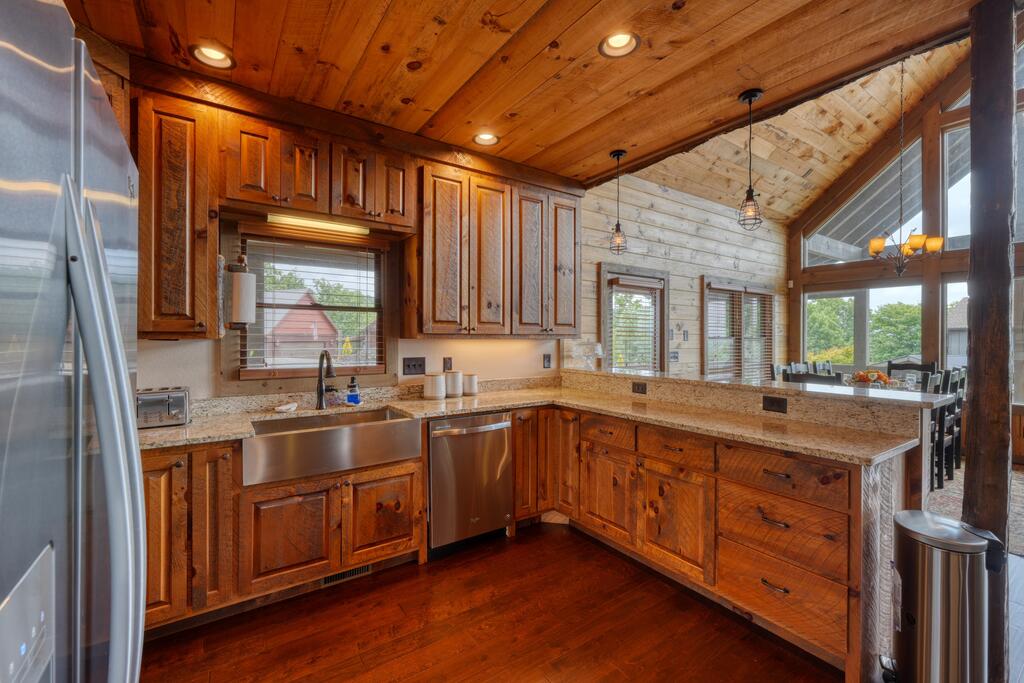 561 Deer Crest Road Property Photo 11