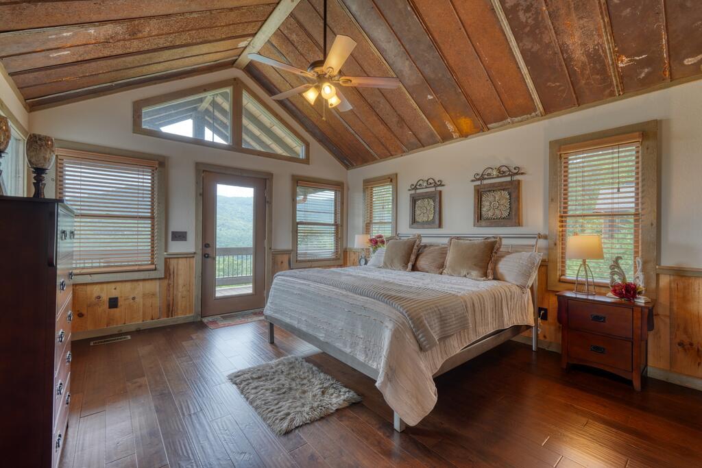 561 Deer Crest Road Property Photo 14