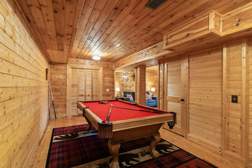 11 Amy Creek Property Photo 4