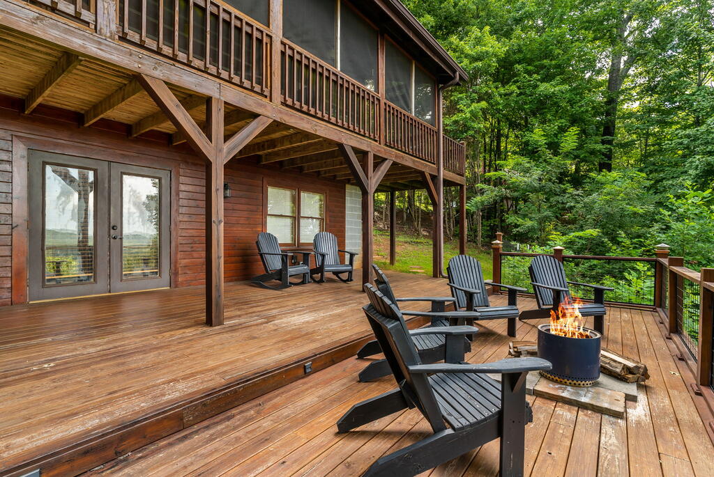 11 Amy Creek Property Photo 20
