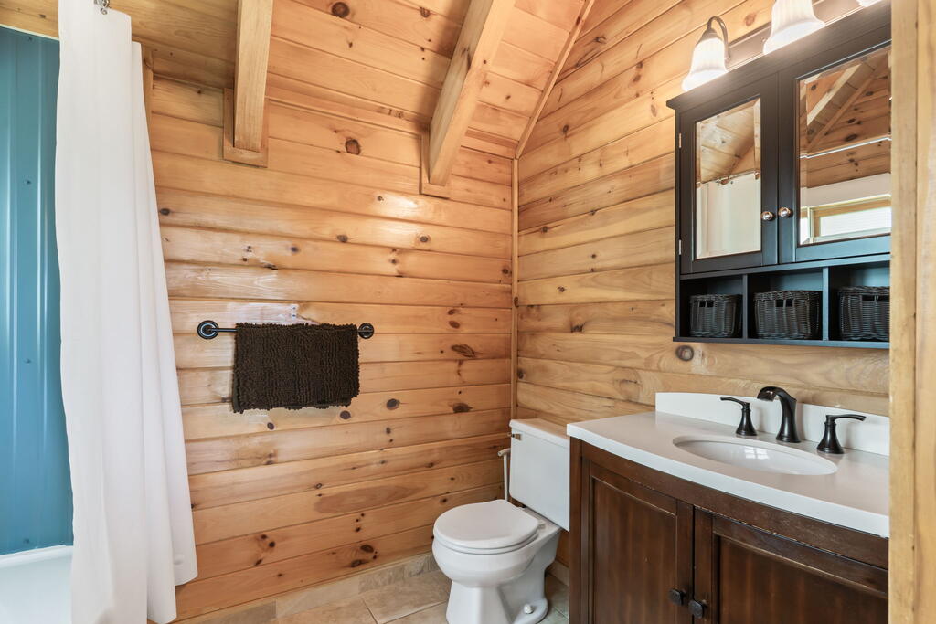 11 Amy Creek Property Photo 47
