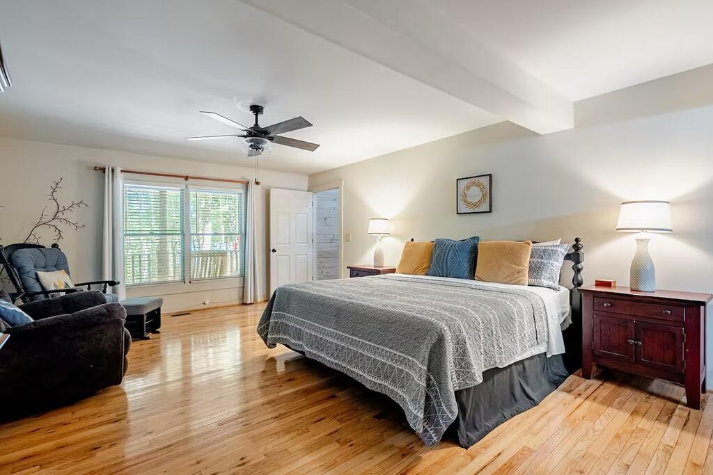 32 Bear Court Property Photo 14