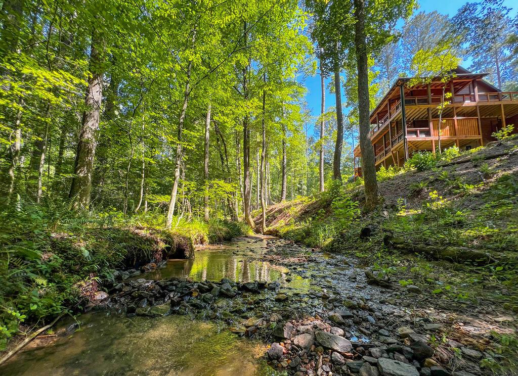 681 Catawba Circle Property Photo 1