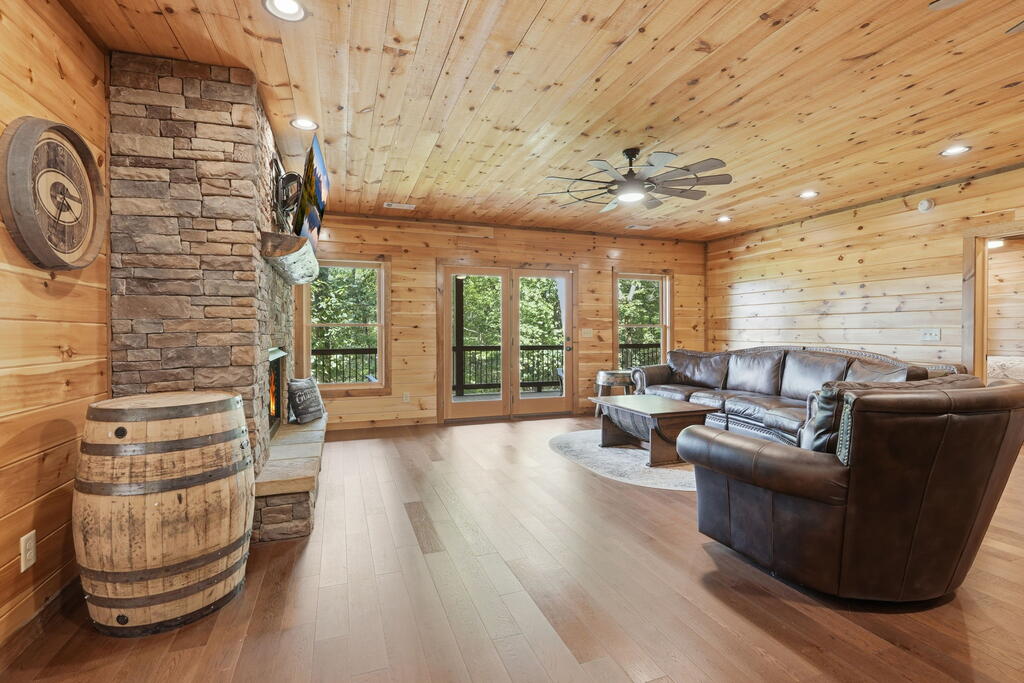175 Stuart Drive Property Photo 42