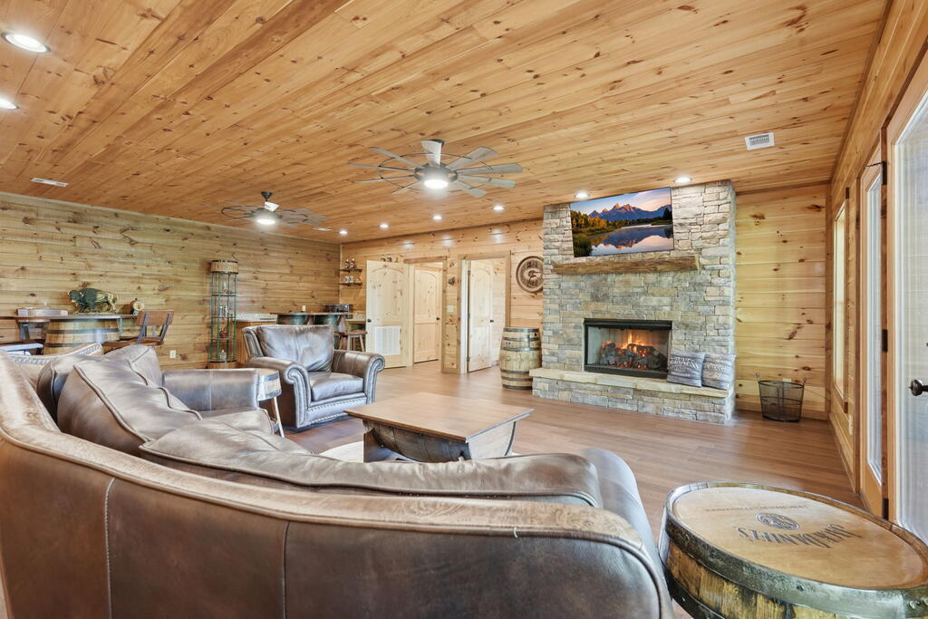 175 Stuart Drive Property Photo 45