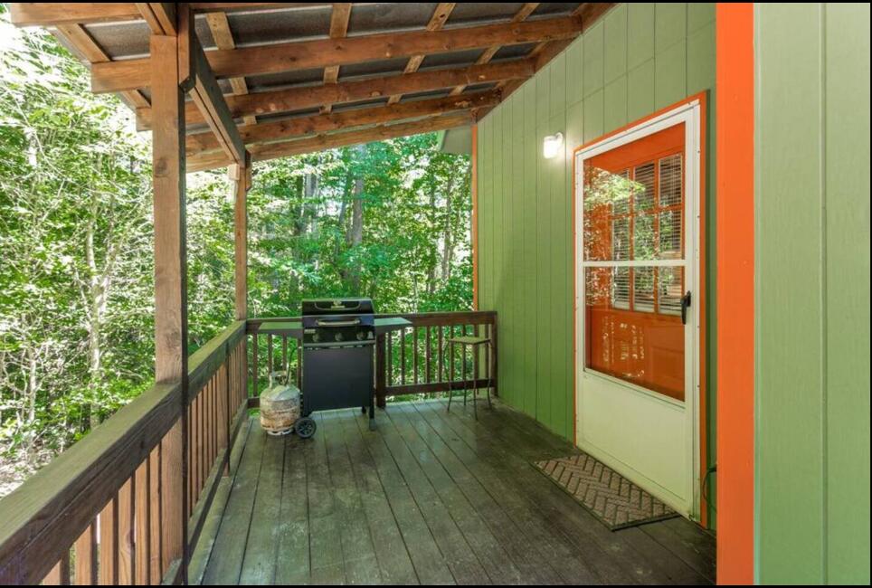 27 Tillman Terrace Property Photo 28