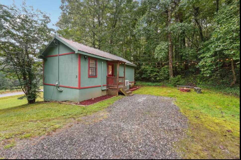 27 Tillman Terrace Property Photo 37