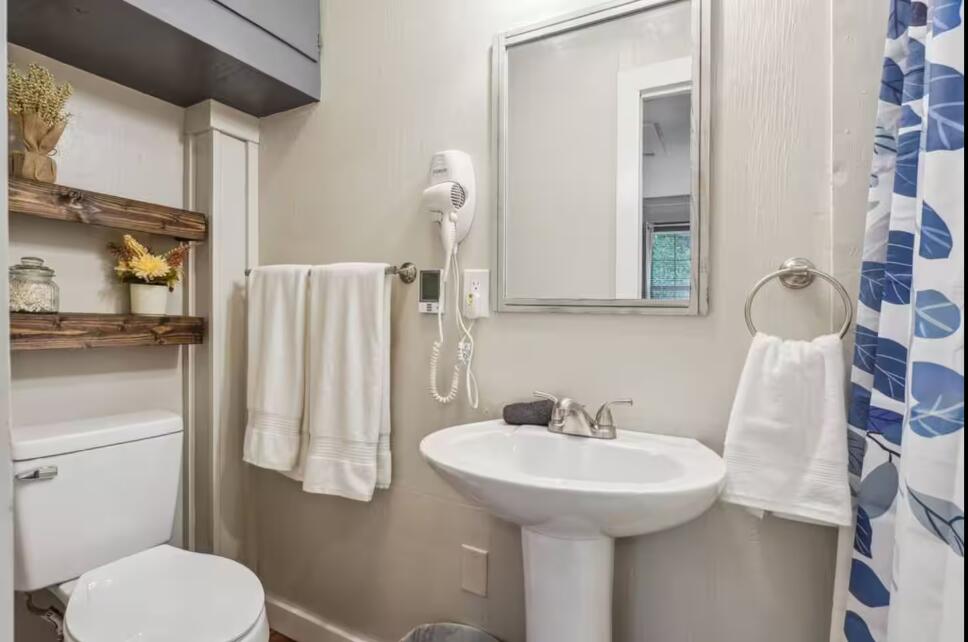 27 Tillman Terrace Property Photo 46