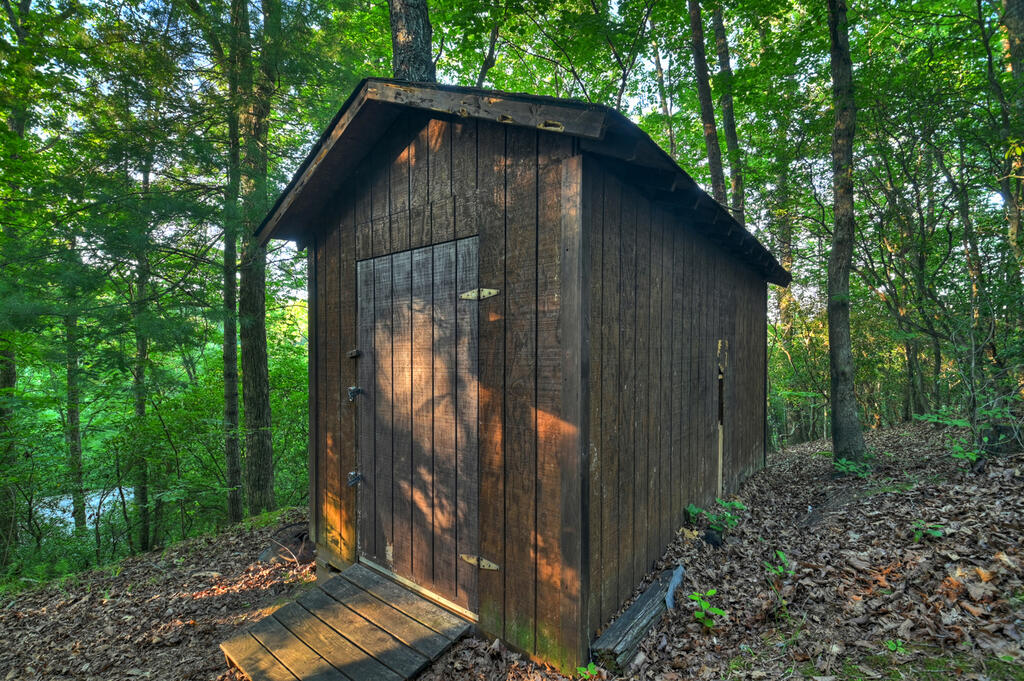 932 Granny Branch Property Photo 46