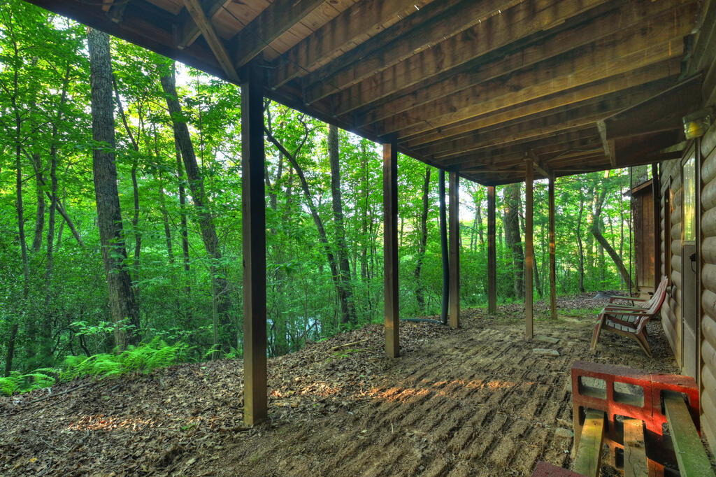 932 Granny Branch Property Photo 47