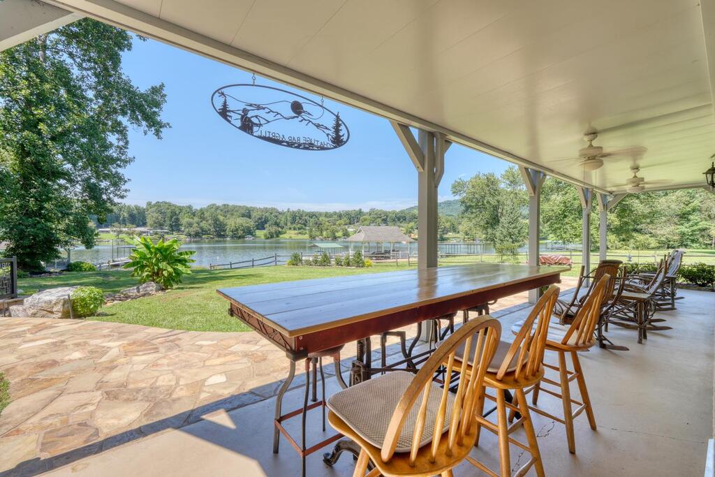 30 Shores Drive Property Photo 19