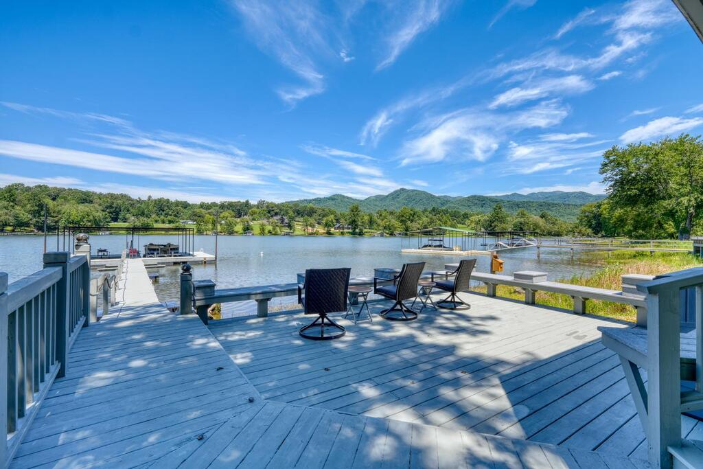 30 Shores Drive Property Photo 29