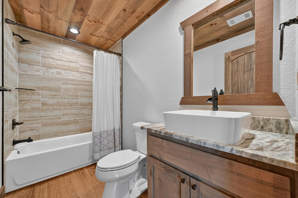 320 Amber Ridge Property Photo 31